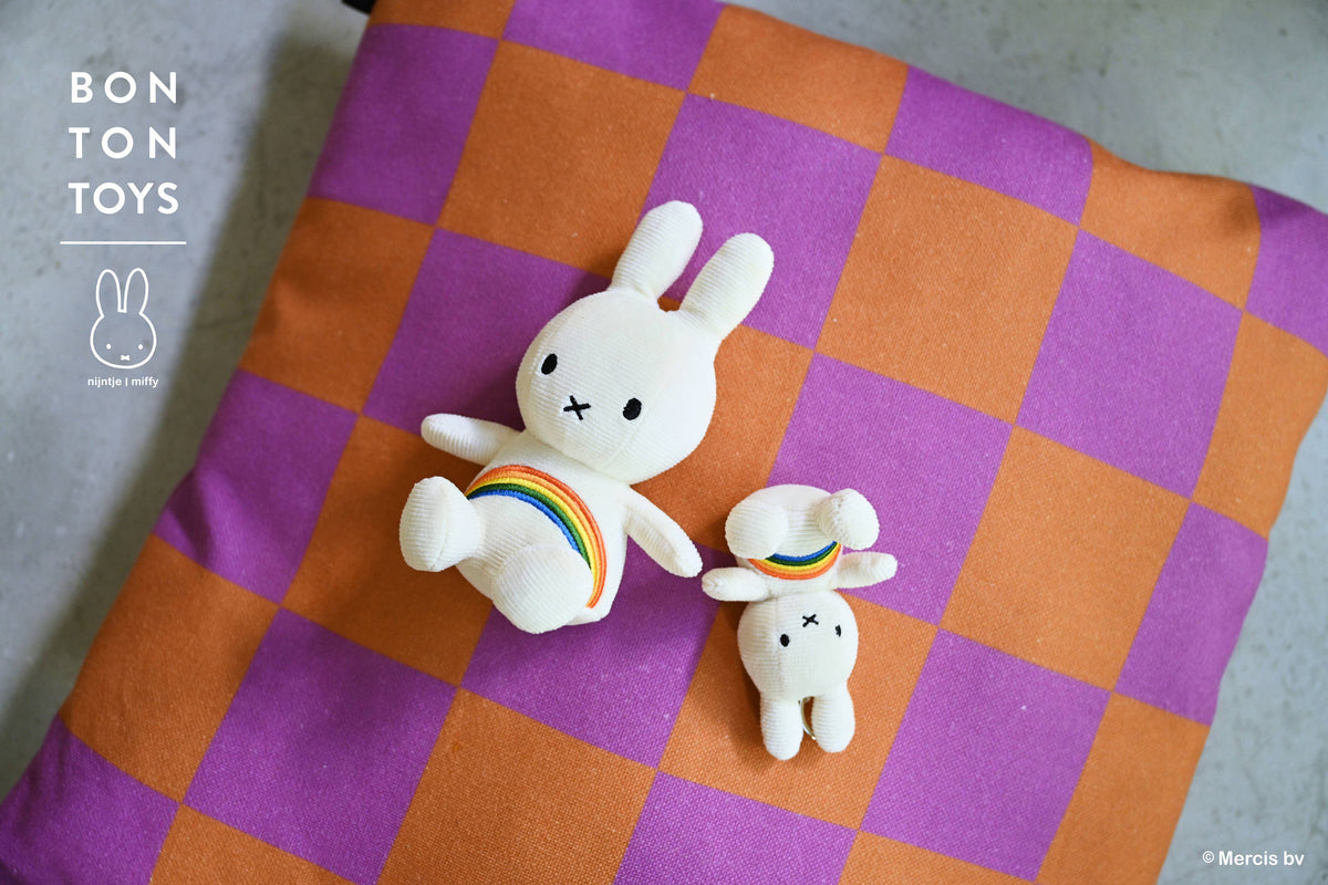 Miffy Corduroy Rainbow Keychain - White - 10 cm
