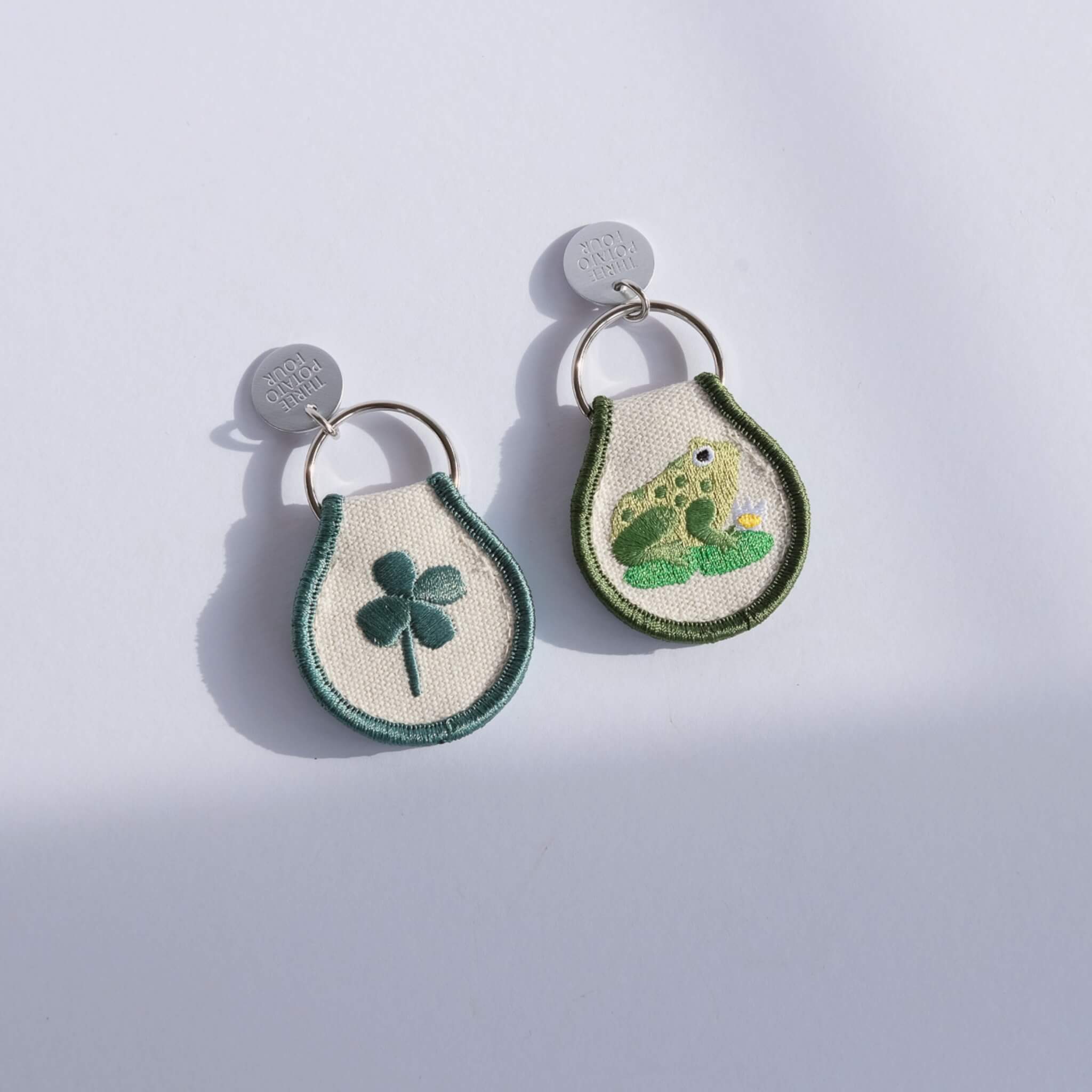 embroidered keyrings frog and clover