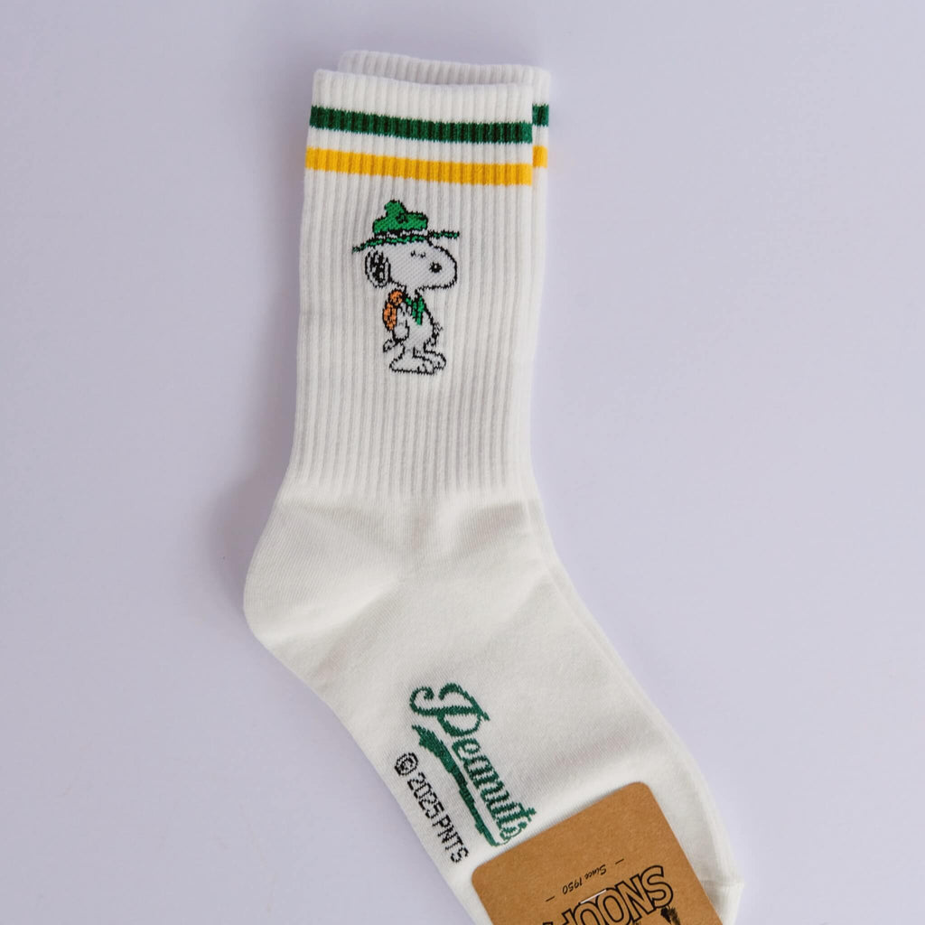 Soft, comfortable Snoopy socks Peanuts novelty crew socks