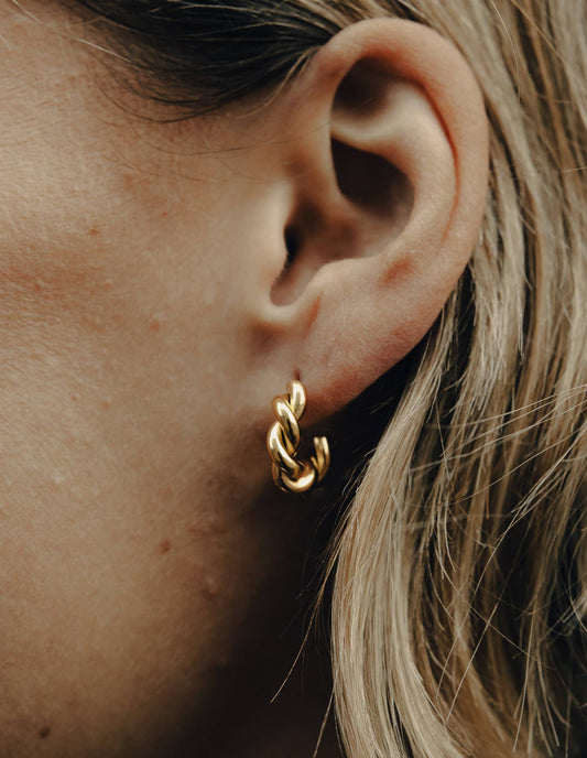 Gold Ridge Twist Hoop Earrings