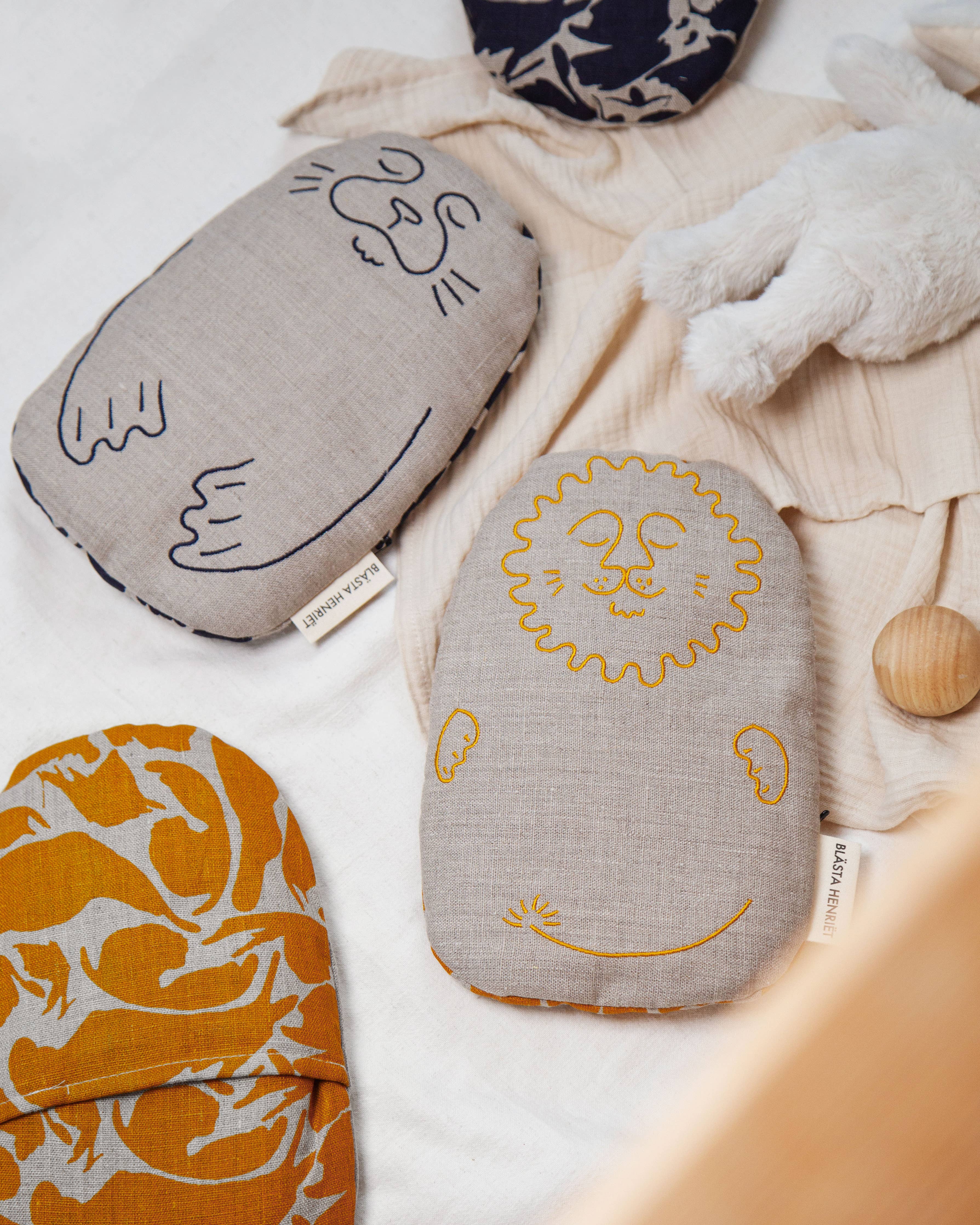 Blasta Henriet Wheat Bag Friend - Wheat Bag - Subject to Change