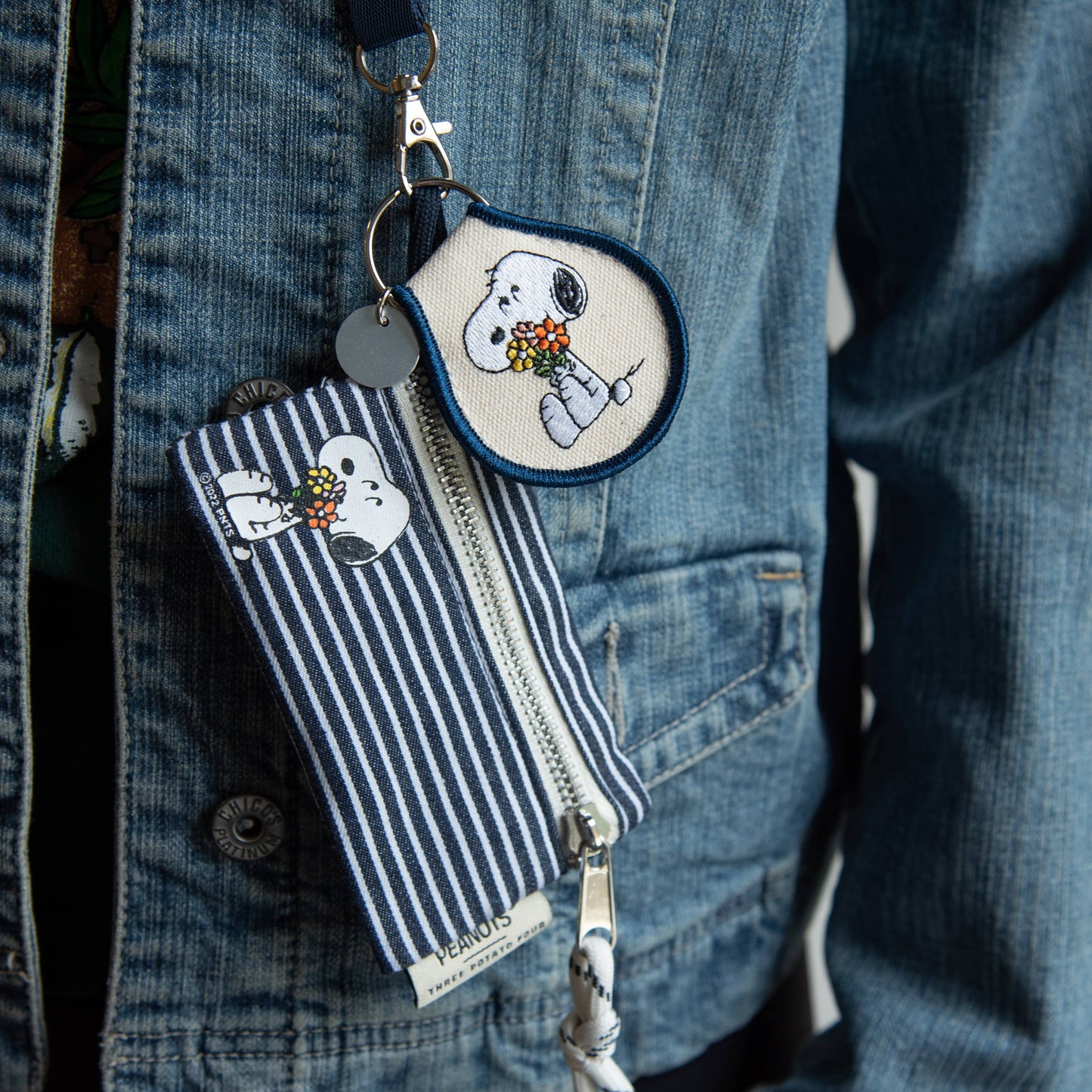 Snoopy Flower Bouquet Patch Keyring