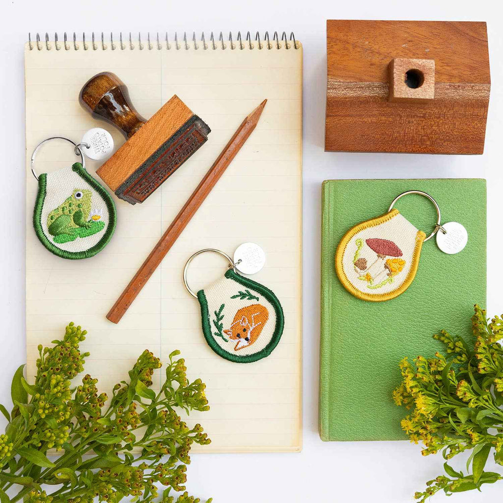 Cute Embroidered Frog Keyring