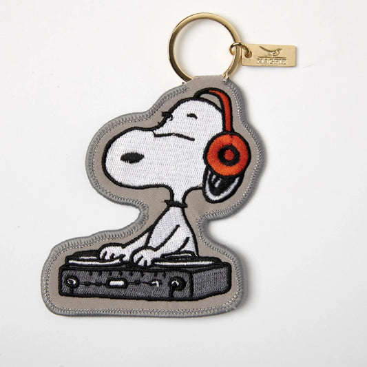 Magpie x Peanuts Snoopy DJ Headphones Key Charm