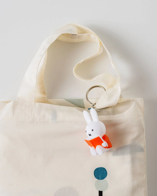 Miffy with book keyring in red, 6cm – official Miffy merchandise