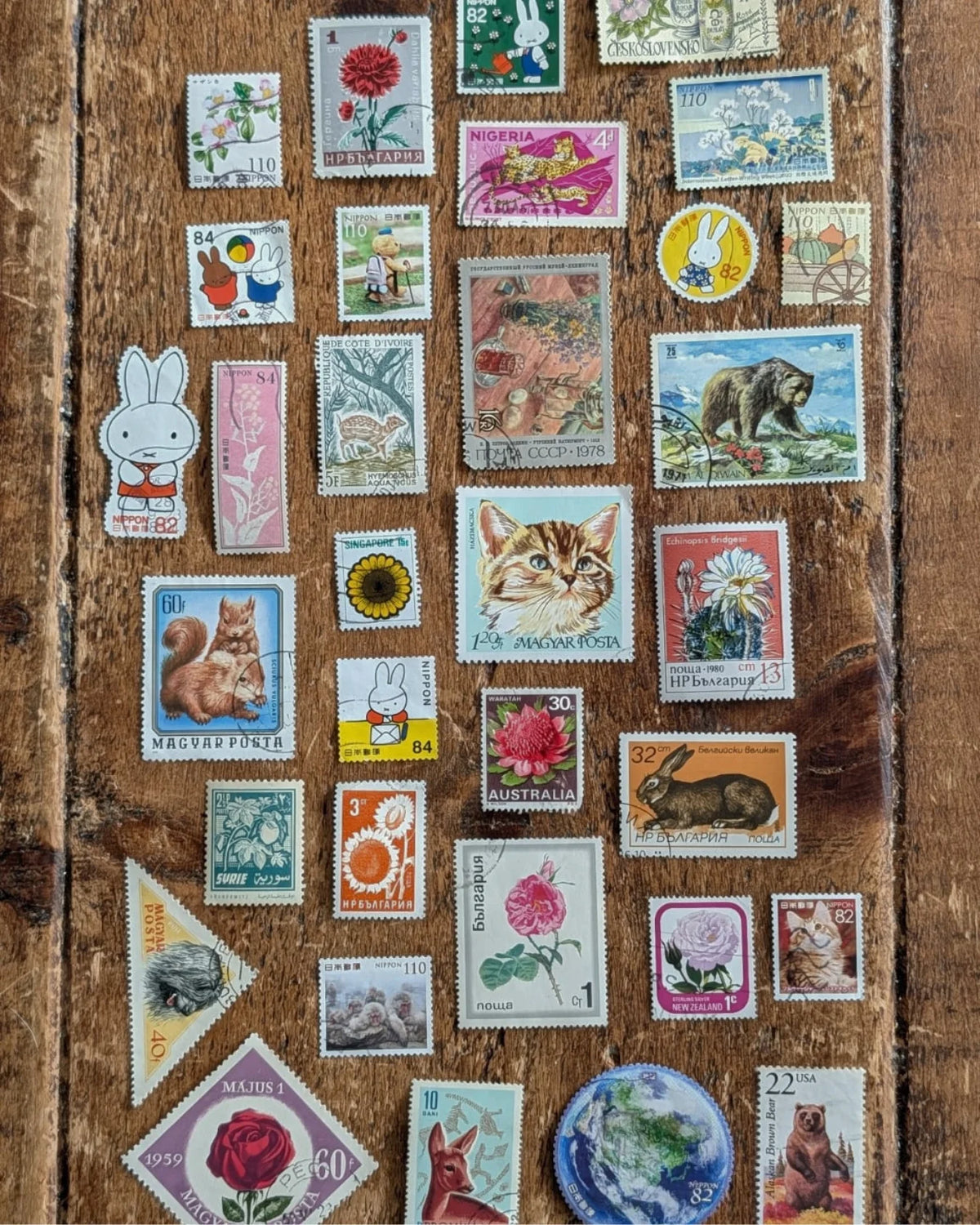Vintage Stamps Pack - Lucky Dip (20 Pieces)