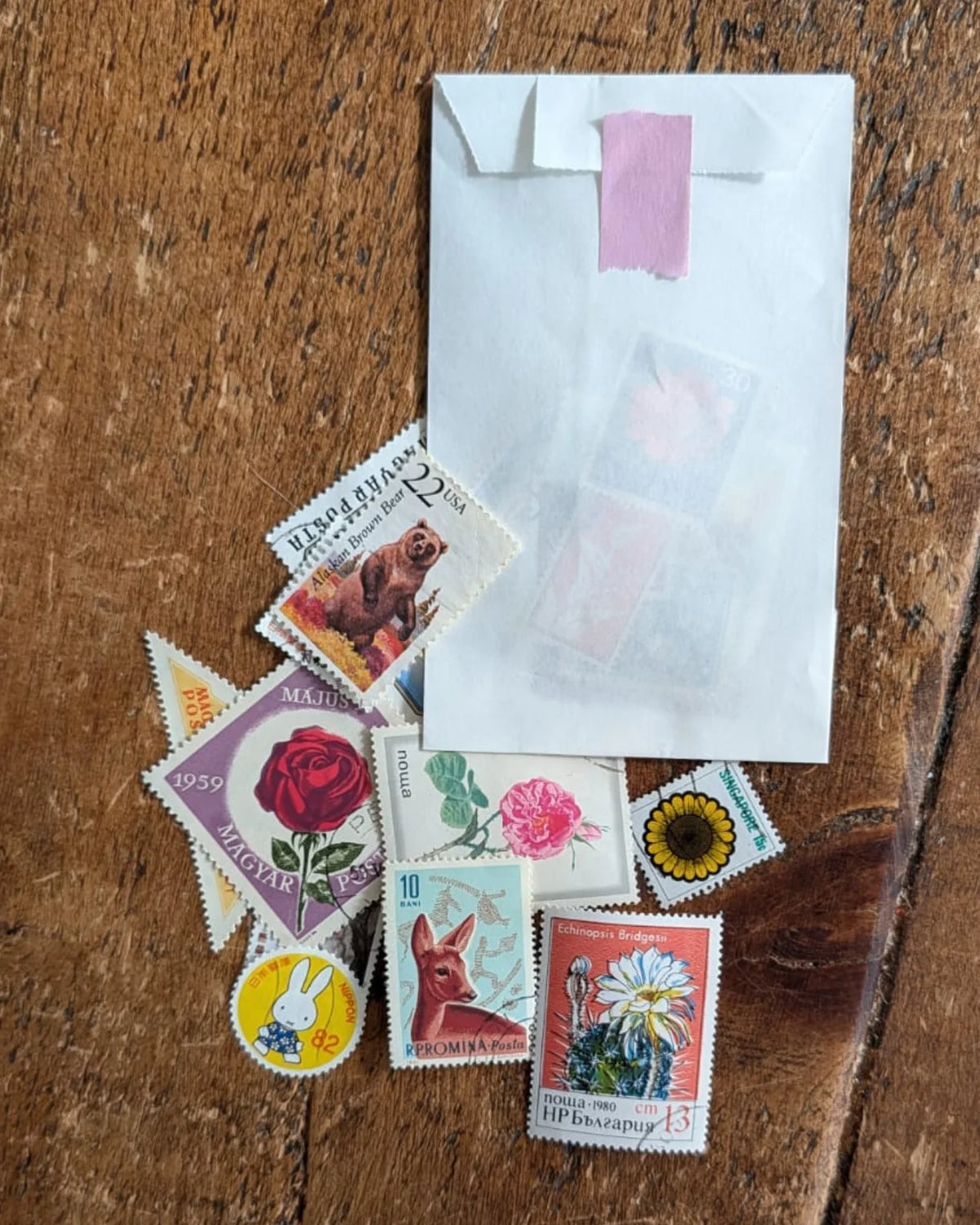 Vintage Stamps Pack - Lucky Dip (20 Pieces)
