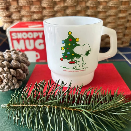 Snoopy Christmas Tree Vintage Mug