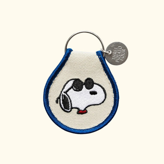 Snoopy Joe Cool embroidered keyring – Peanuts